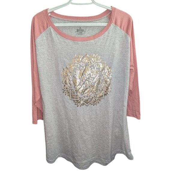 Air Waves 1/2 Sleeve Colorblock Raglan Baseball Mandala Graphic Print Top Shirt - Picture 1 of 5